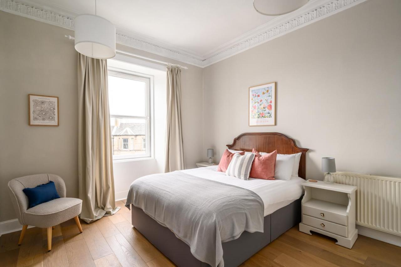 2Br New Town Castle View Apartment Edimburgo Esterno foto